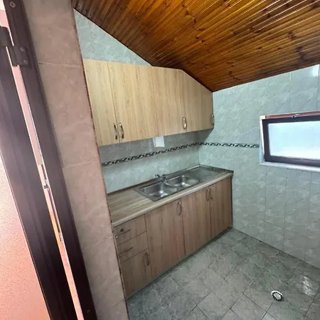 Goldenvilla Guesthouse&apartments * Durrës